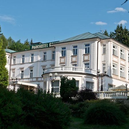 Parkhotel Golf Mariańskie Łaźnie Zewnętrze zdjęcie